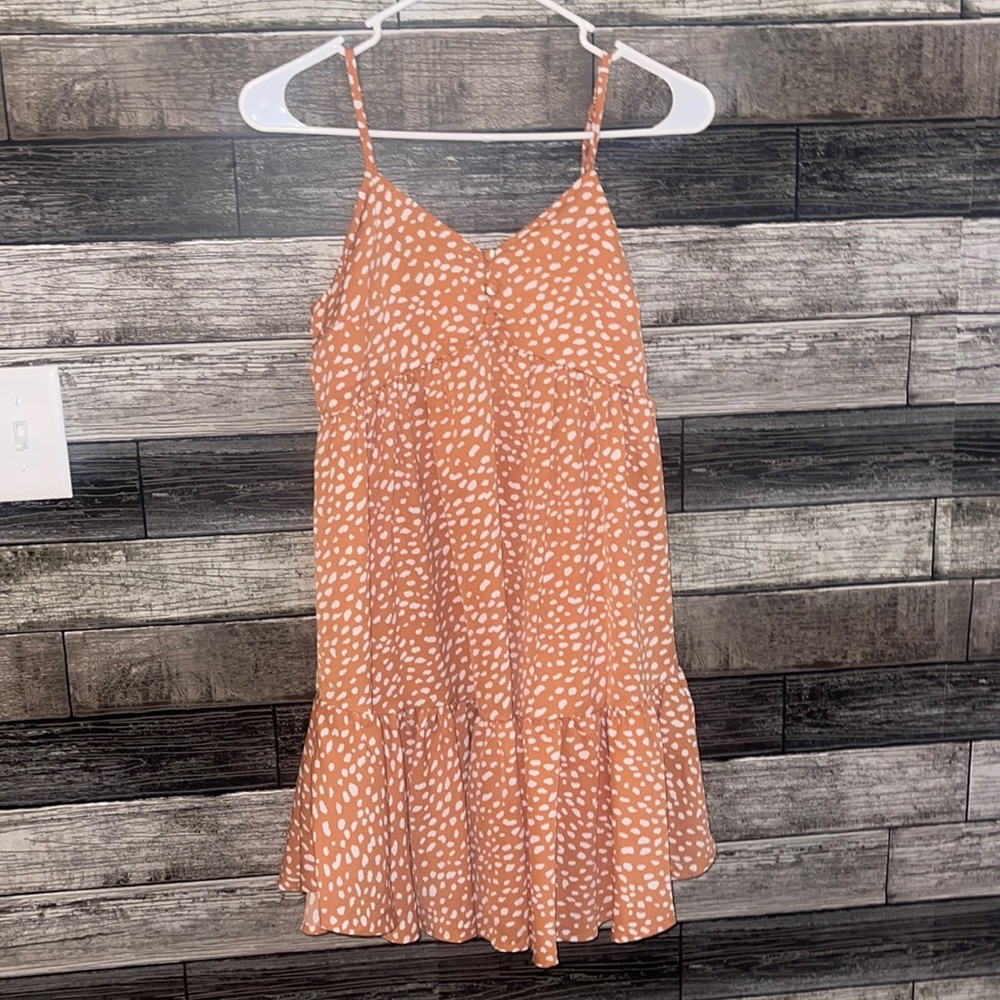 super cute dotted dress!